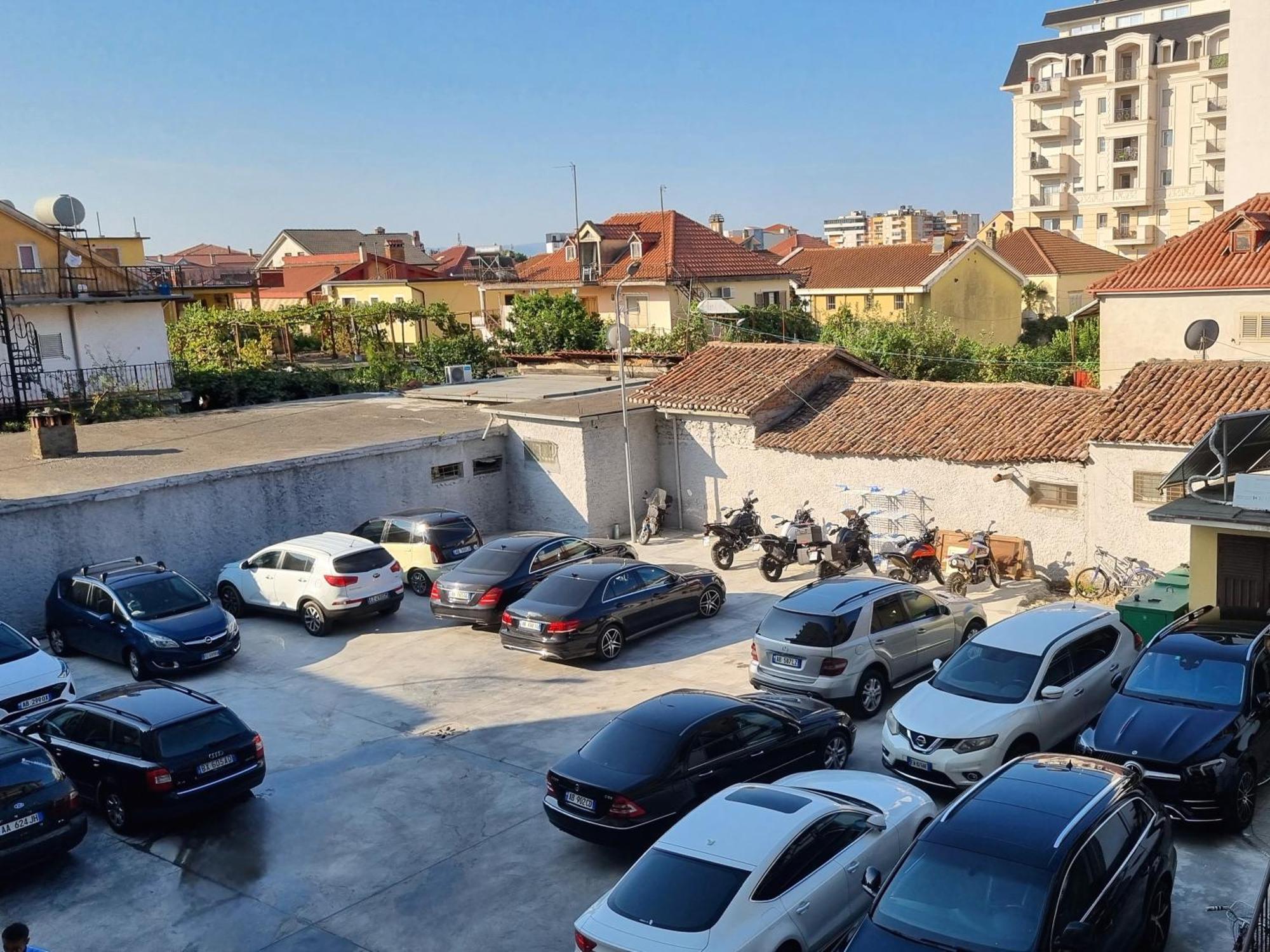Alko Hotel Shkoder Exterior photo